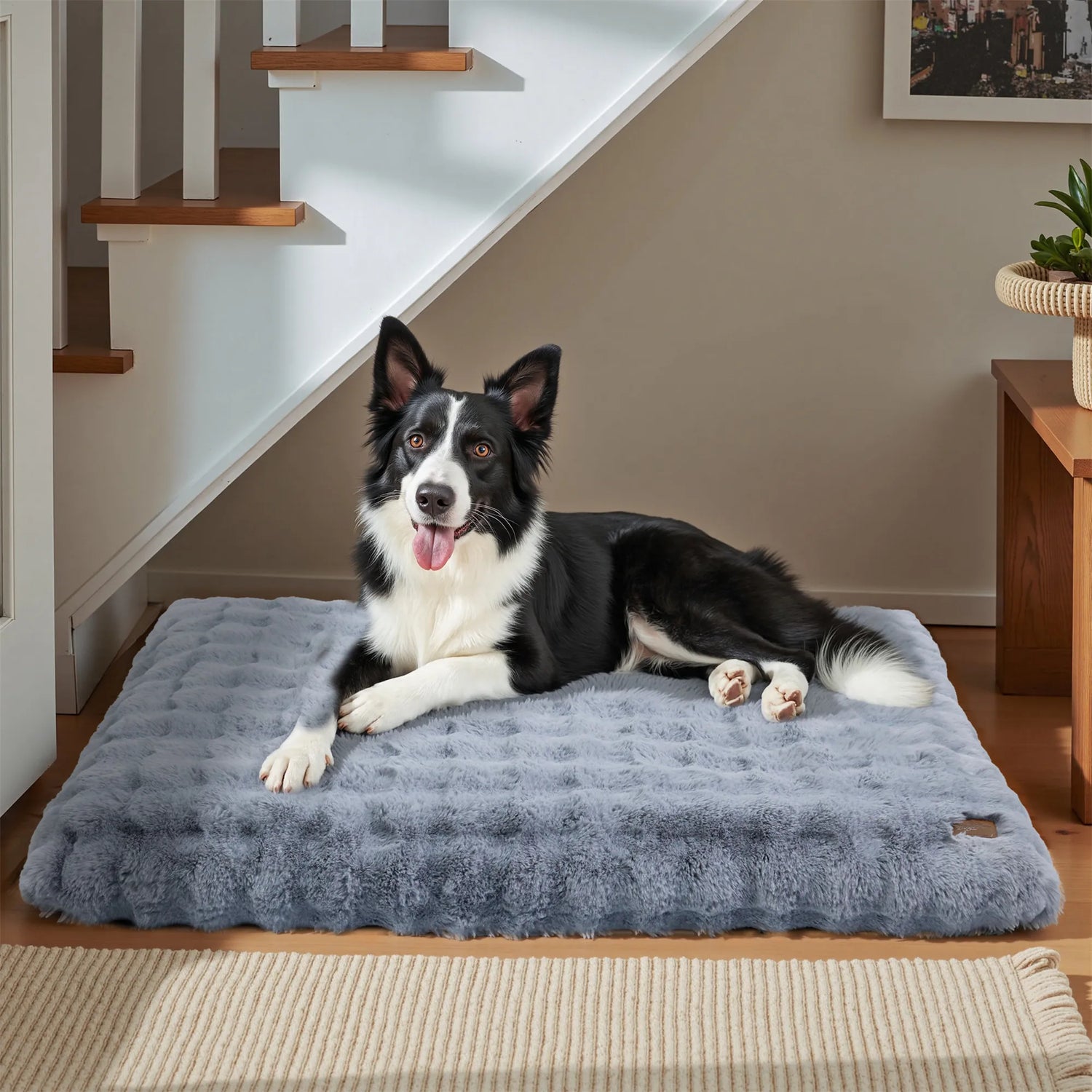 Fluffy Dog Crate Bed for Extra Large Dogs – Plush Faux Fur Crate Pad, Washable Calming Anti-Anxiety Dog &amp; Cat Bed