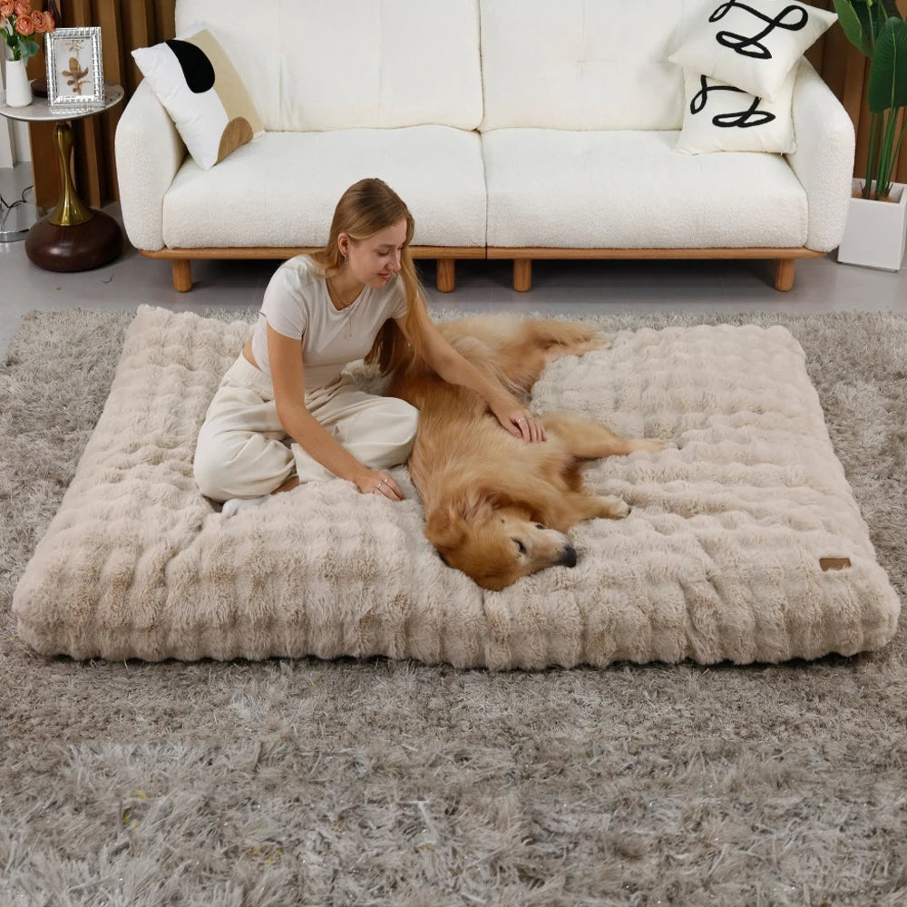 Ultra Plush Dog Bed - Washable Crate Mat for Large Dogs – Soft Pet Cushion Mattress, Anti-Slip Puppy Bed, Cozy Kennel Pad