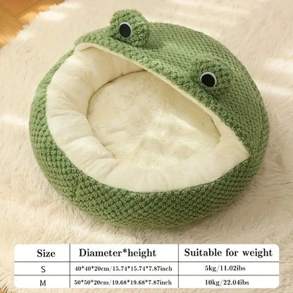 Green Frog Cat Bed – Cute Cartoon Semi-Enclosed Cat Nest for Kittens, Cats &amp; Small Pets